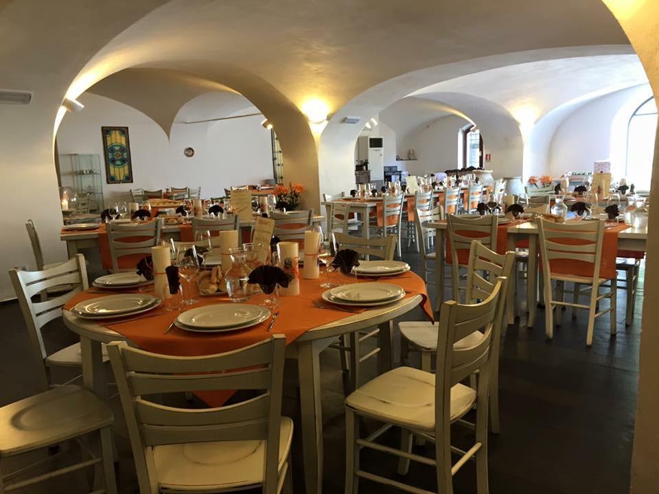 Al Castello Affittacamere Pietra Ligure Exterior foto